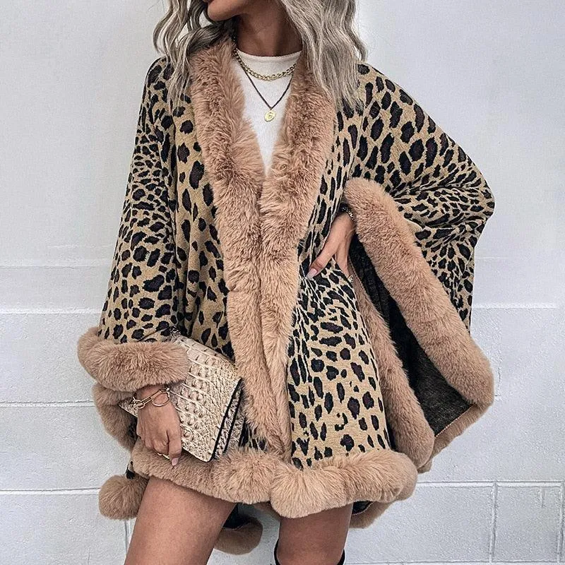 2022 Winter Thick Warm Poncho Fur Collar Cape Coat Women Vintage