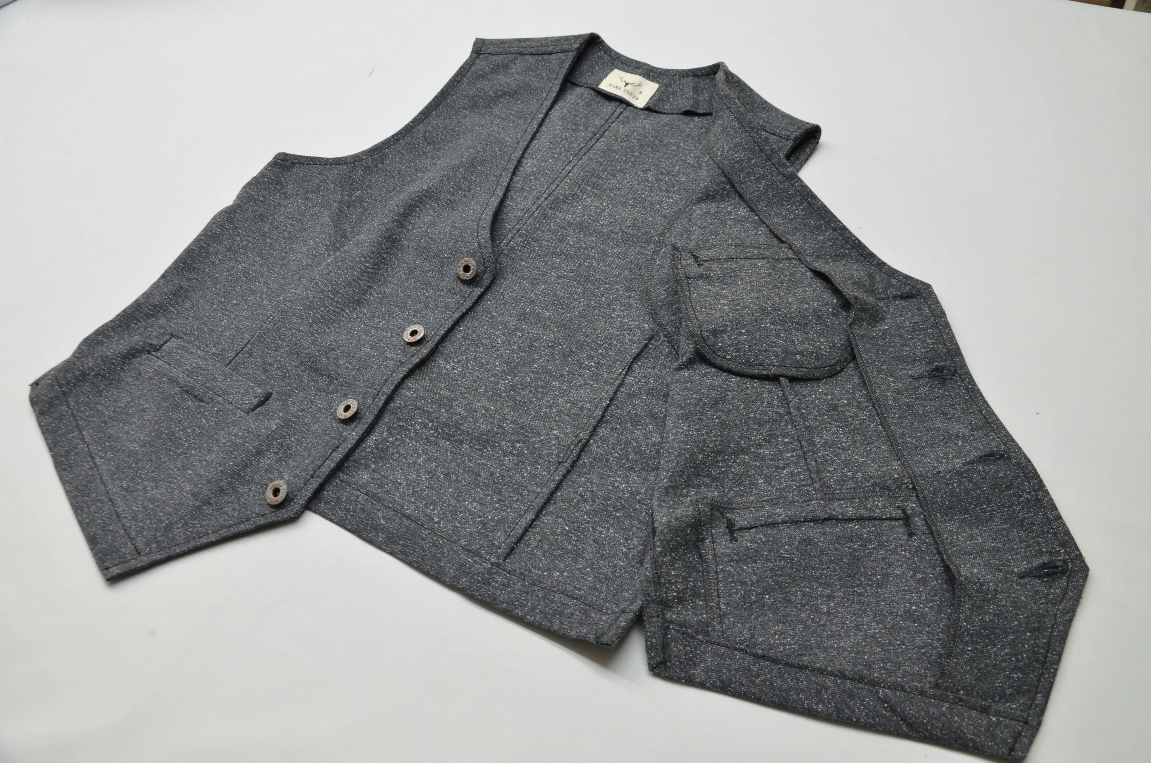 BLACK TWEED WORK VEST