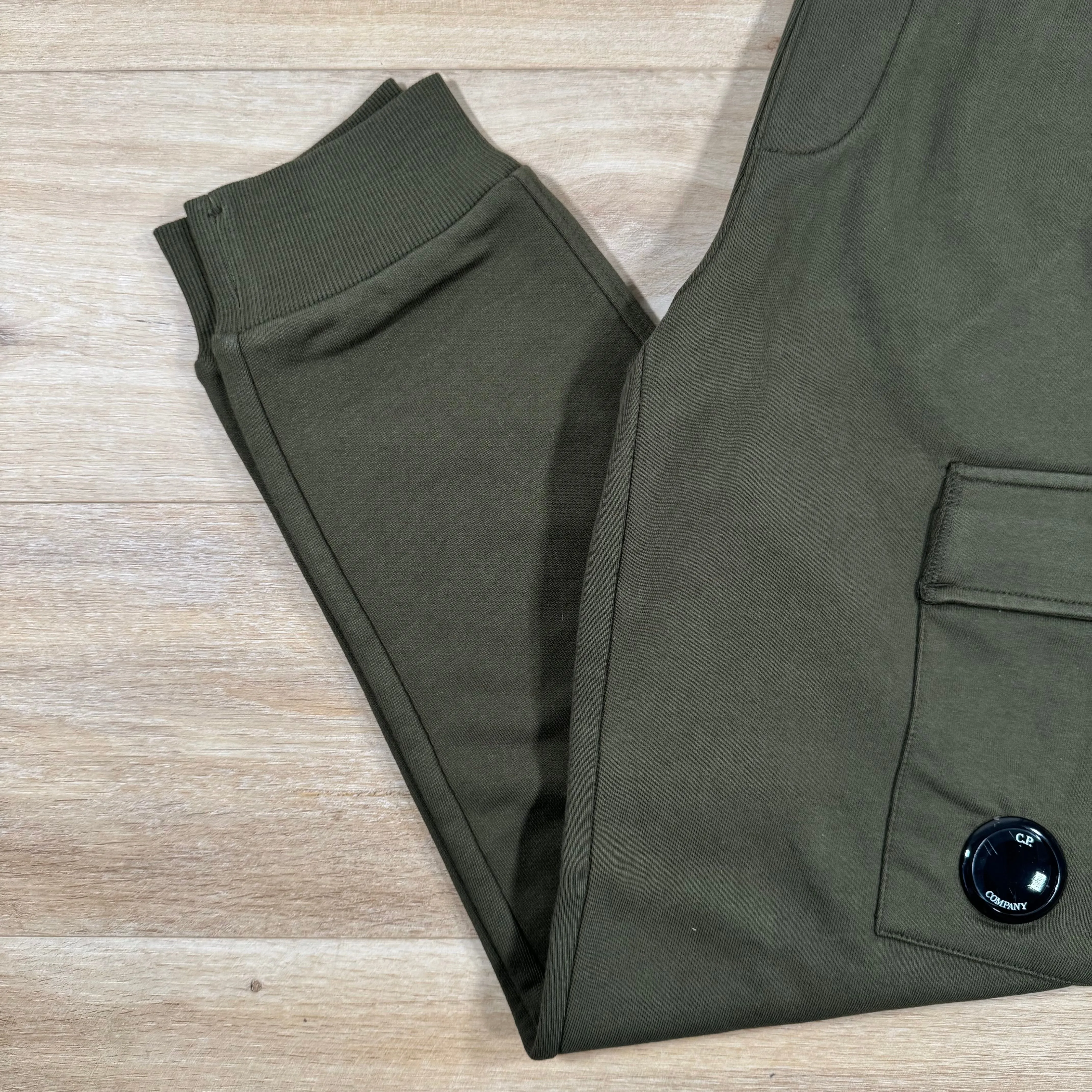 C.P. Company Diagonal Raised Lens Sweatpants in Ivy Green