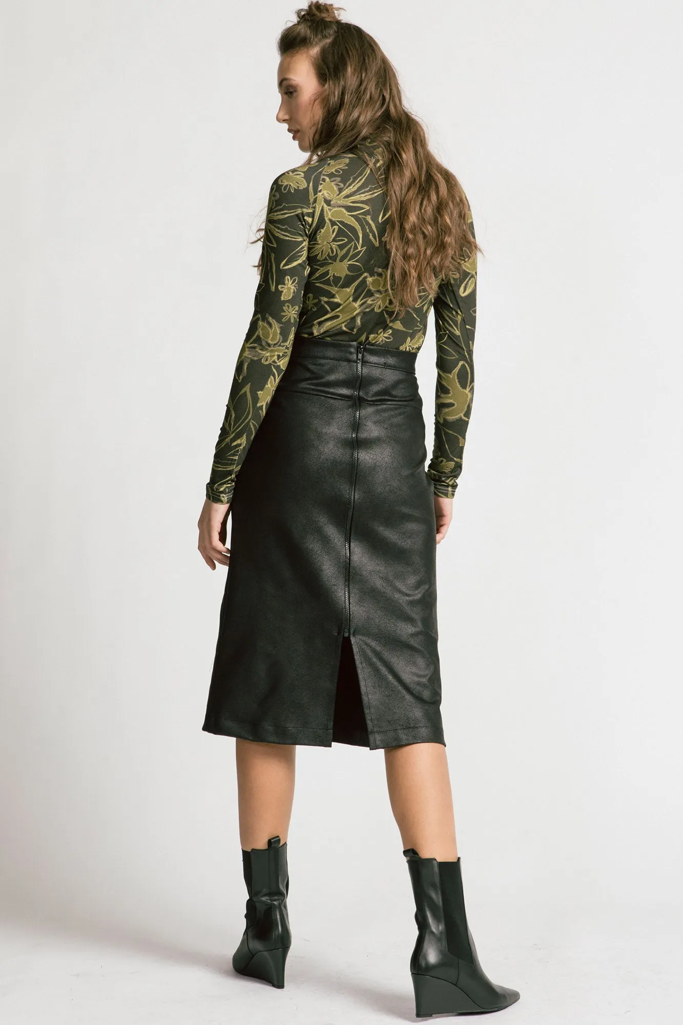 Graduate Skirt Leatherette