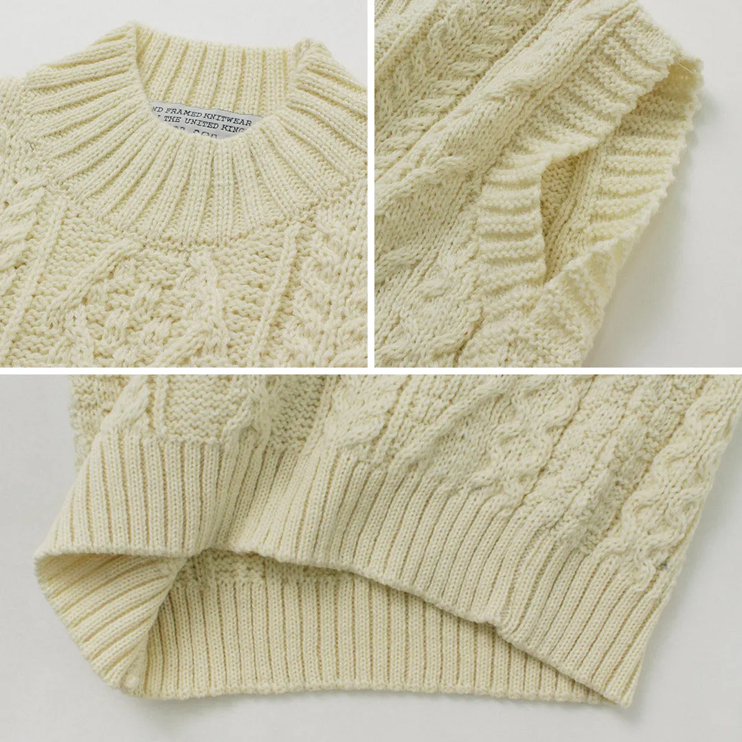 OLD DERBY KNITWEAR / Cable Turtle Slipover