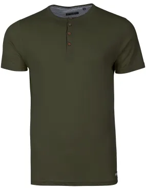 Quartz Henley Neck Short Sleeve Cotton T-Shirt In Khaki