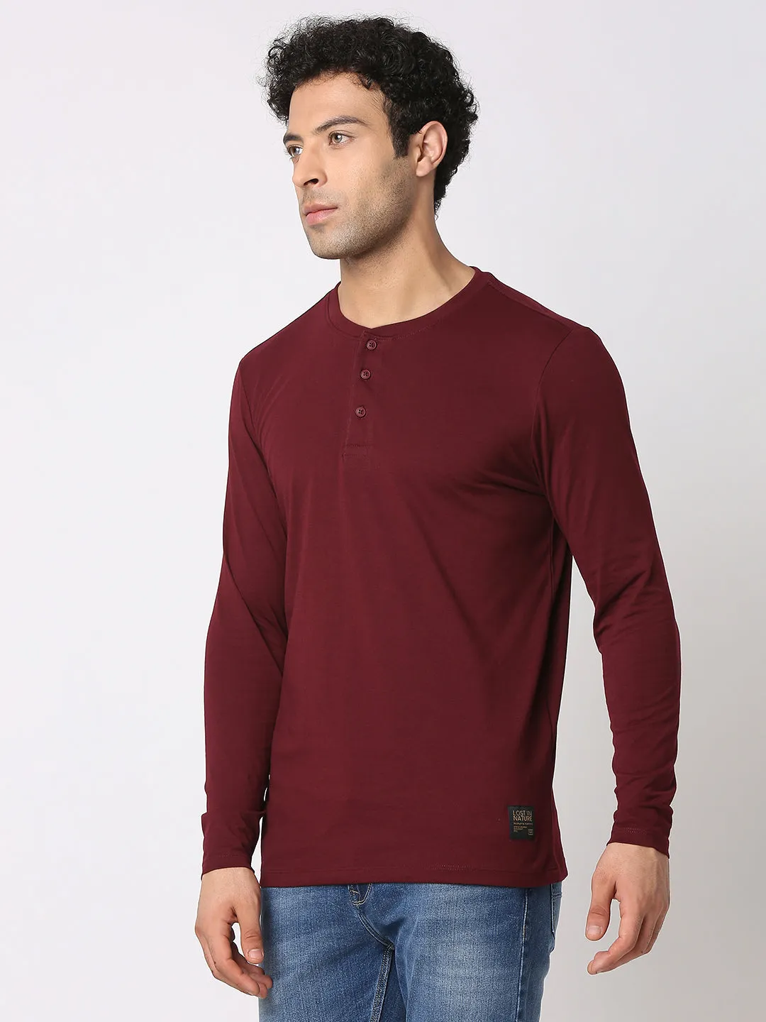 Spykar Men Wine Cotton Slim Fit Henley Neck Plain T-Shirt