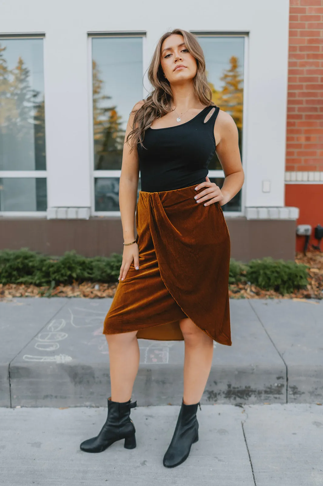 The Legacy Skirt - Gold