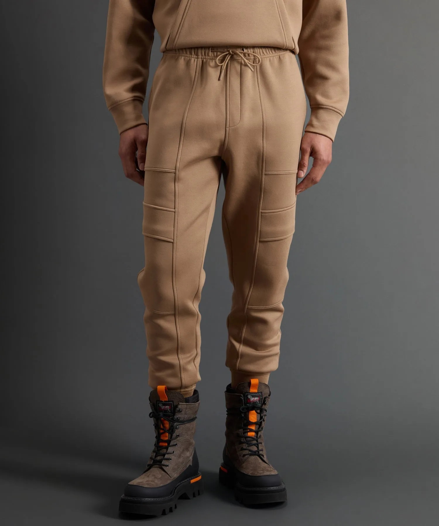 Todd Snyder X Woolrich Luxe Tech Pant in Camel