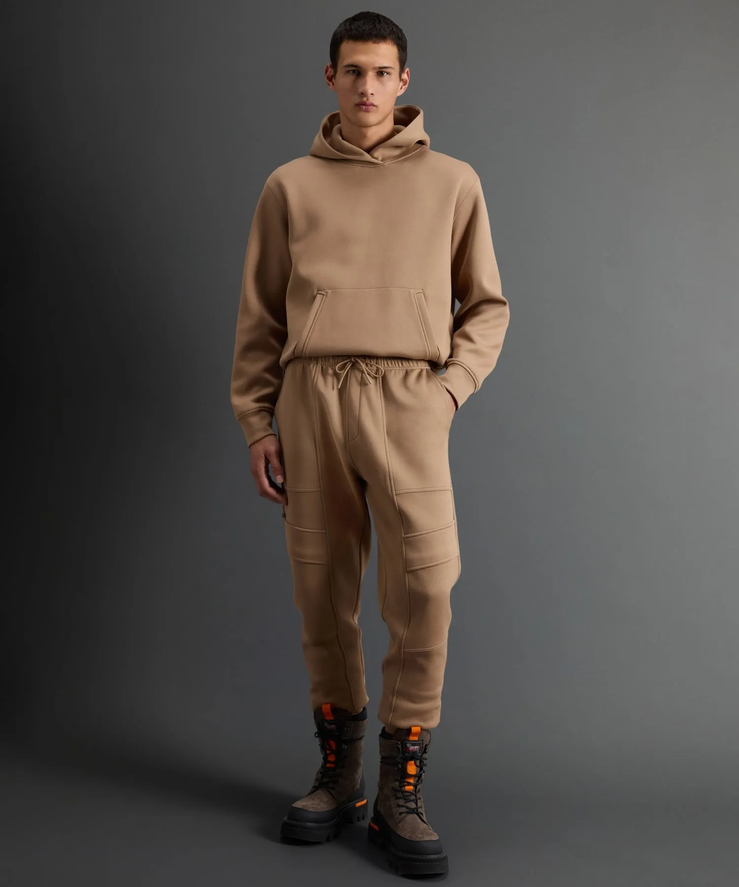 Todd Snyder X Woolrich Luxe Tech Pant in Camel