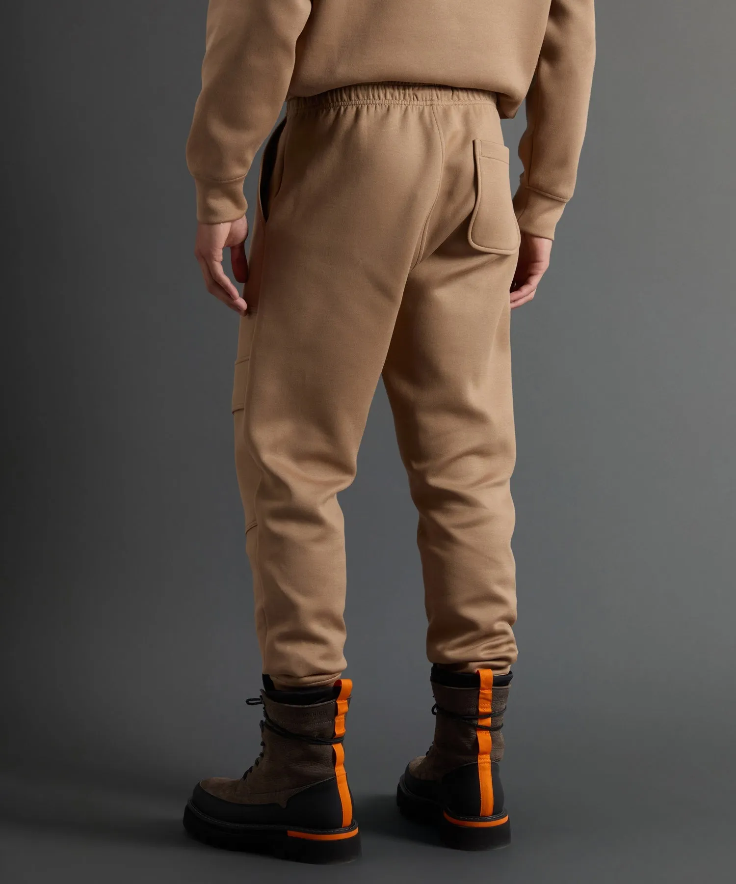 Todd Snyder X Woolrich Luxe Tech Pant in Camel