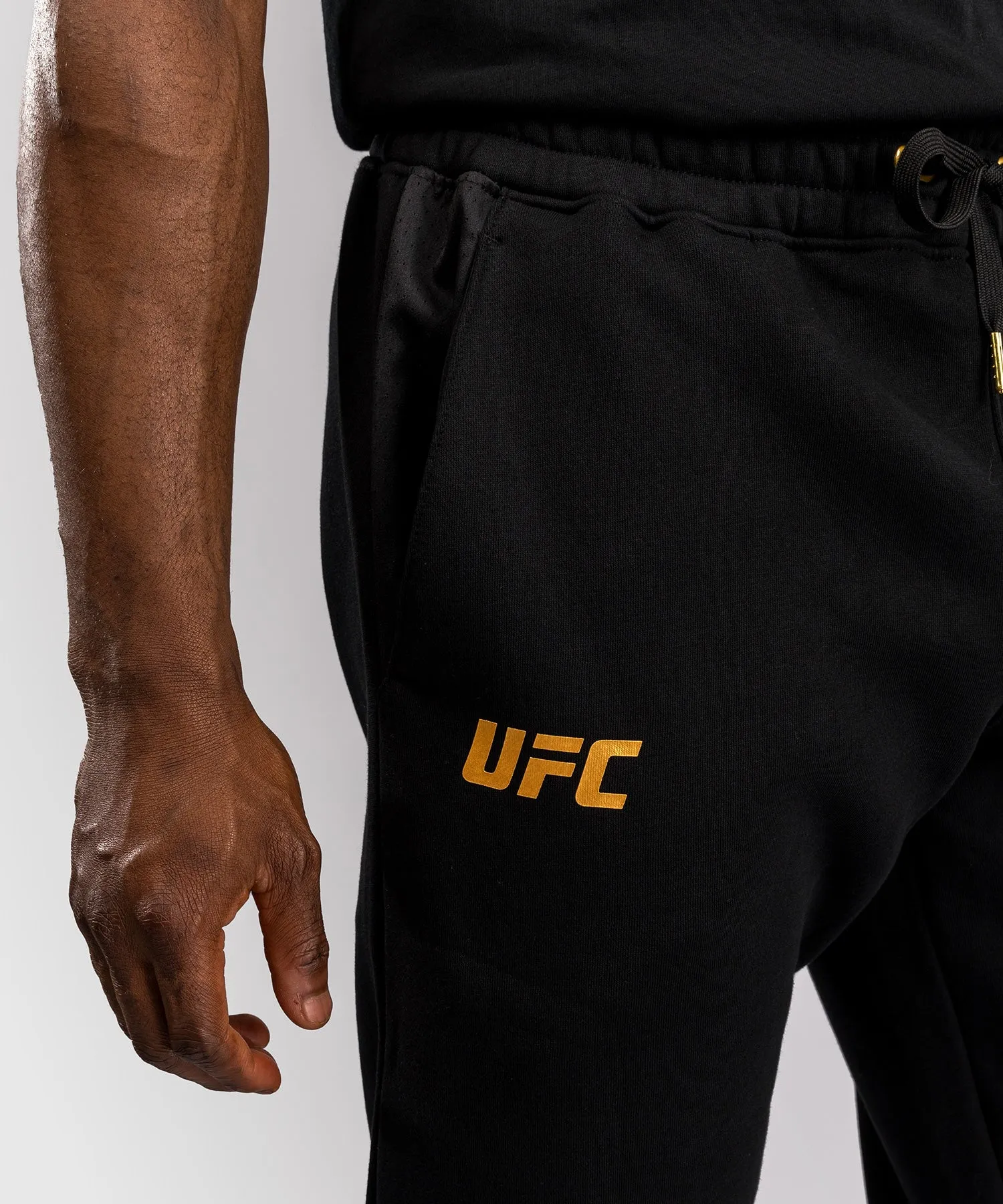 UFC Fusion by Venum Men’s Replica Pant - Champion