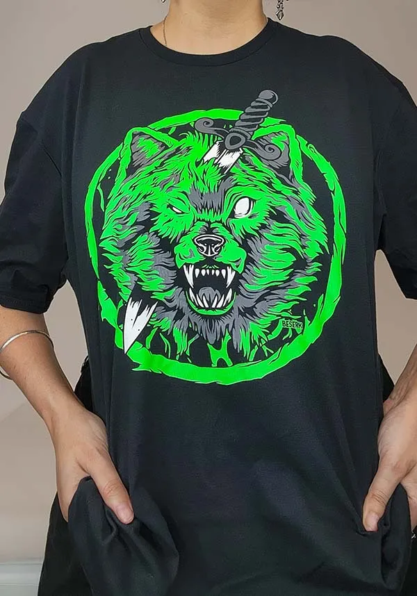 Wolfs Watch [Neon Green] | T-SHIRT