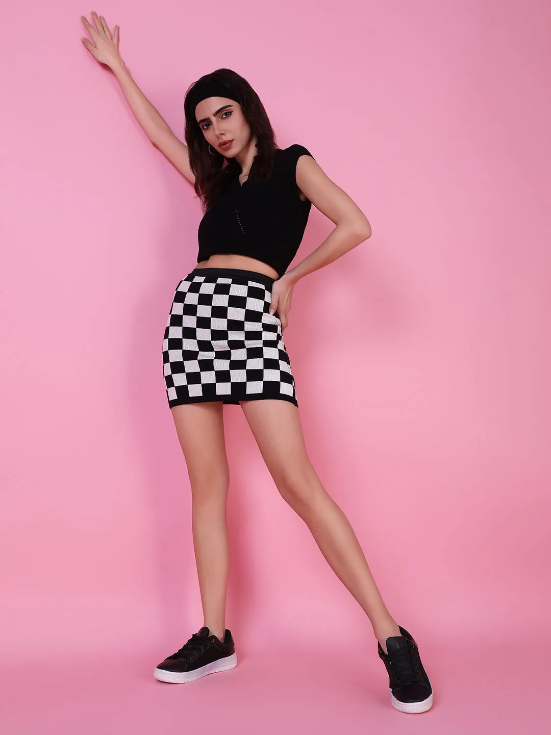 Women Black Checked Pencil Skirt