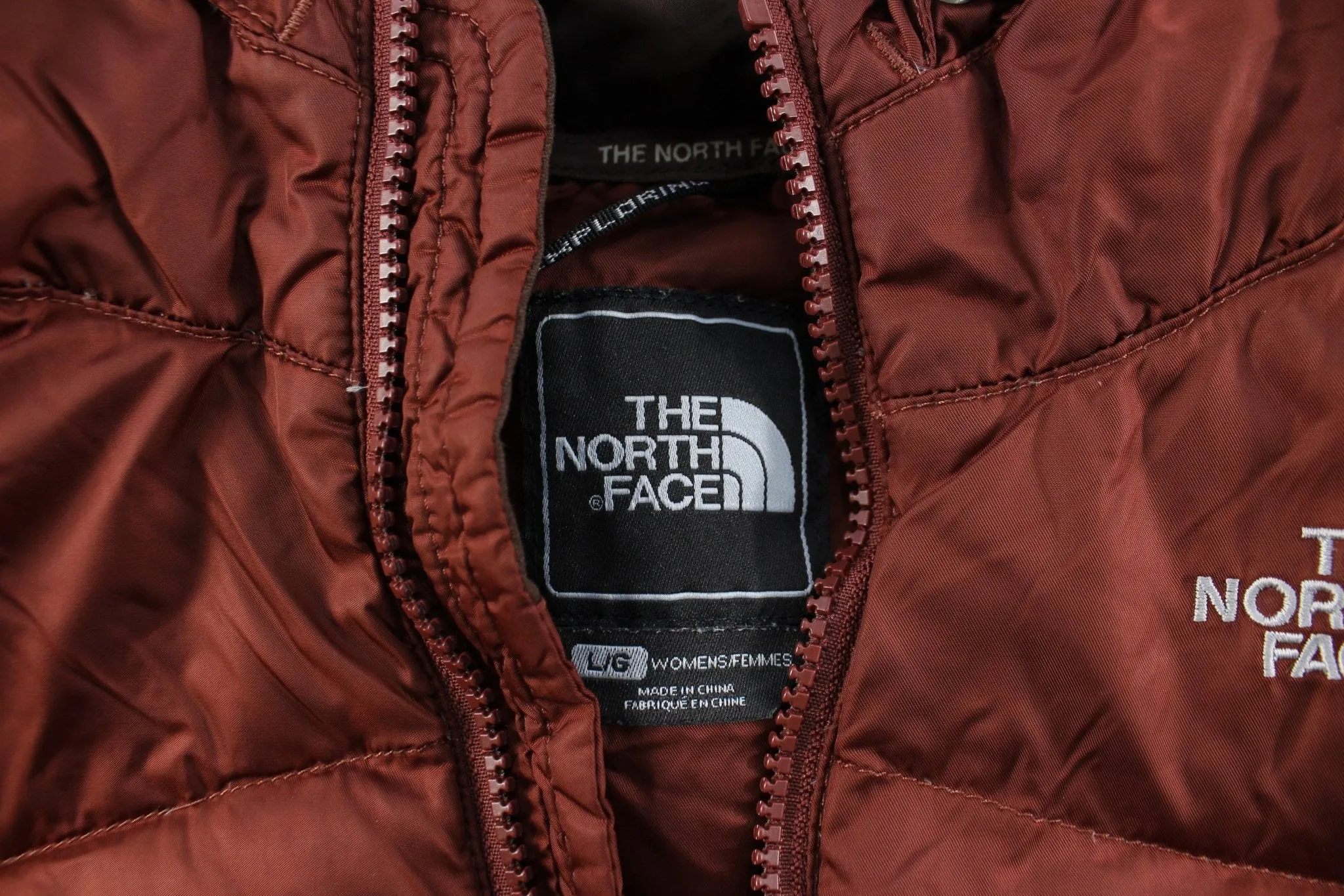 Women's The North Face 550 Rust Puffer Zip Up Vest